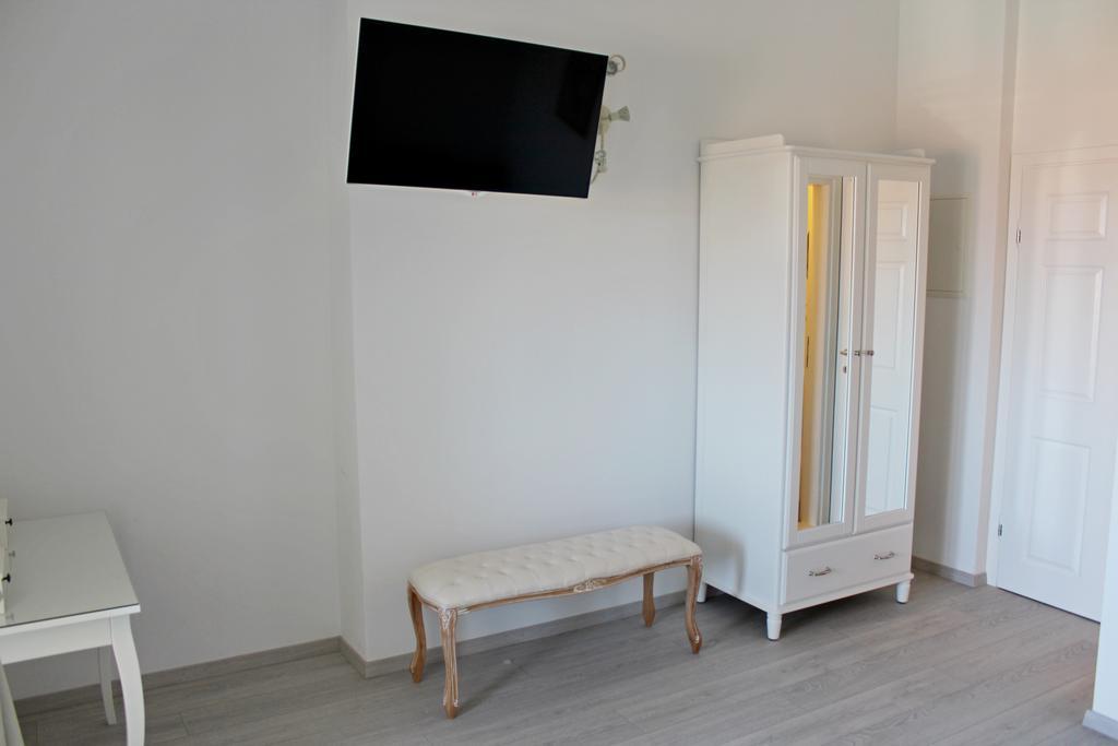 Adriona With Parking Makarska